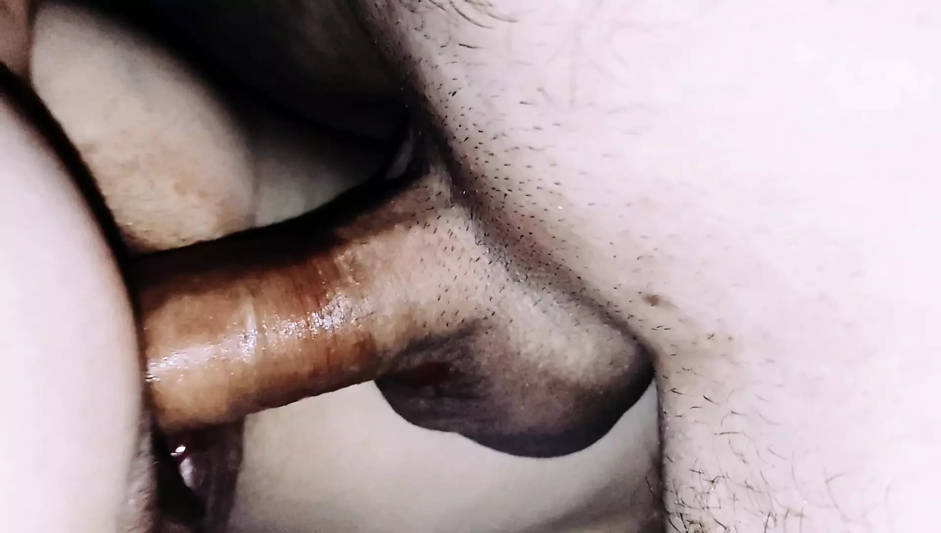 Mature thigh holes close up