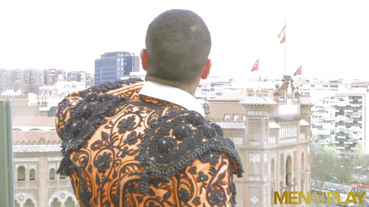 MENATPLAY - Bull fighter Denis Vega anal fucked by businessman