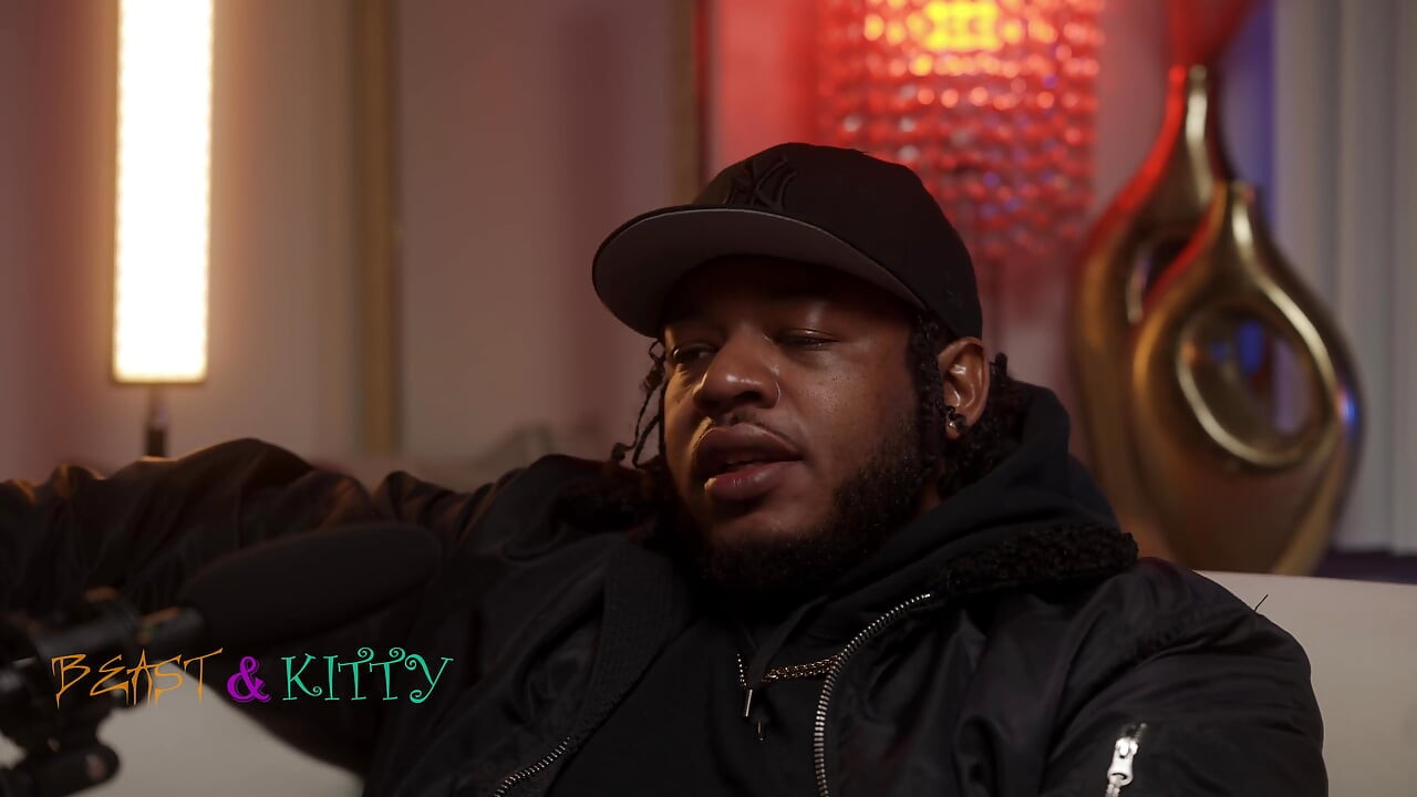 ตอนที่พอดแคสต์โดนนอกลู่นอกทาง