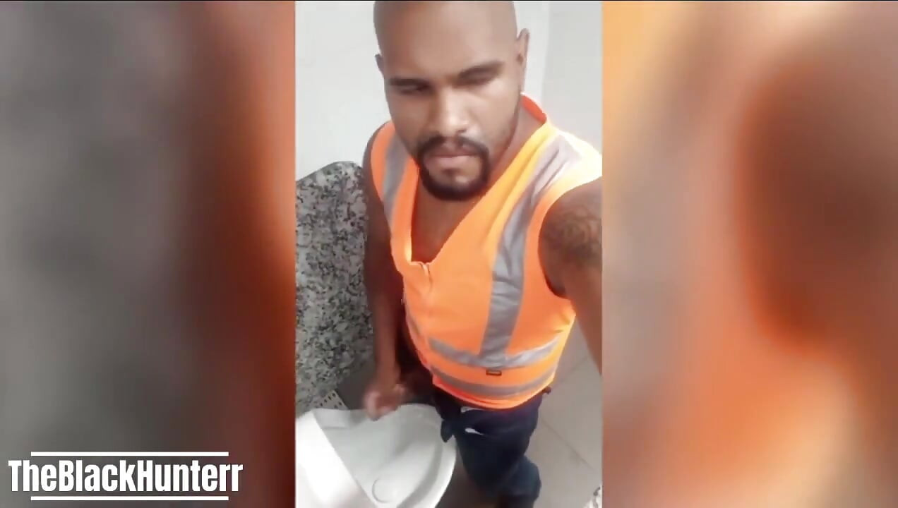 工作中的浴室