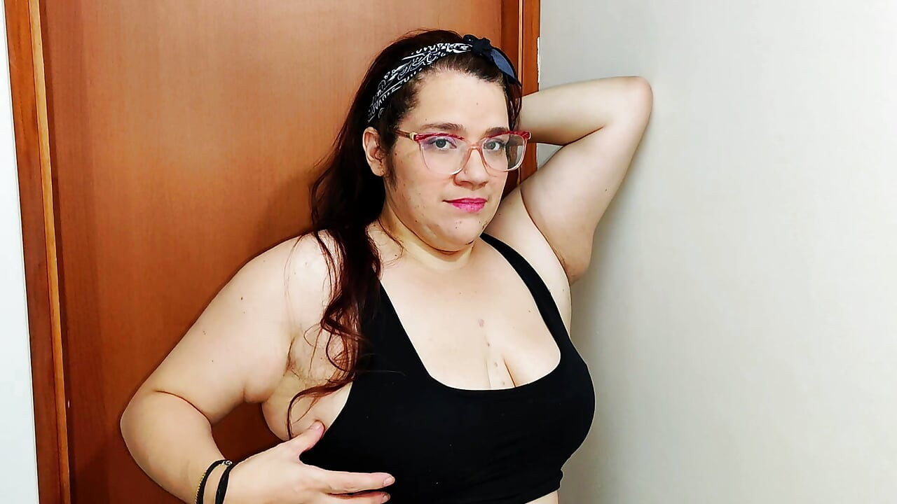 Vücudumda legisler, vaginasını sıkmak pelido