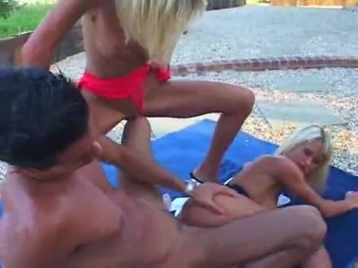 Hot Outdoor Threesome