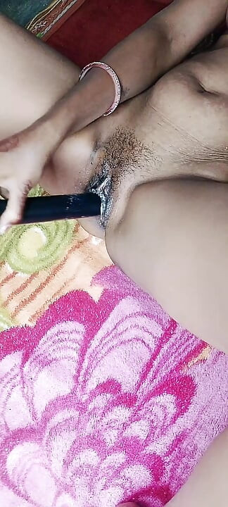 I put bamboo in the pussy instead of the penis