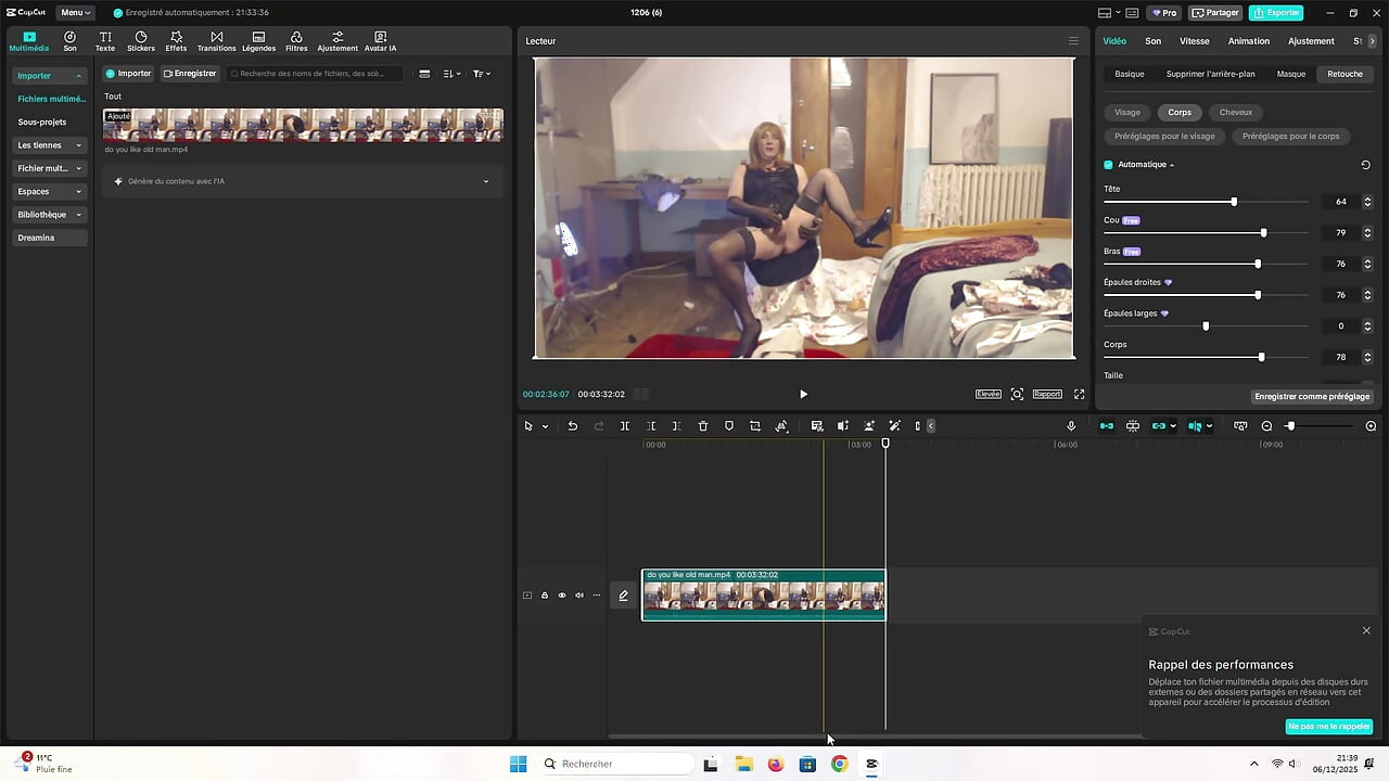 กูรักแต่งตัวข้ามเพศ, g