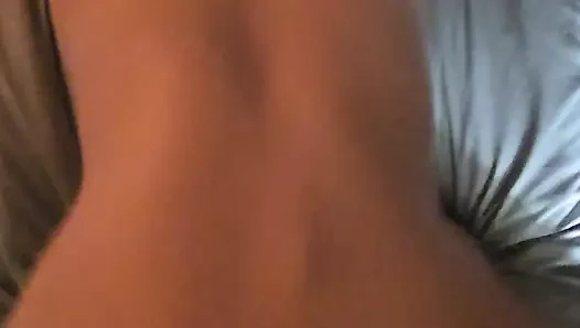 Gadis nakal ini dientot gaya doggy habis-habisan - pov