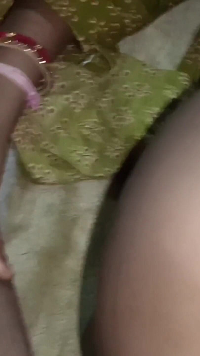 Desi bhabhi ki chut ko pla | Clip 2