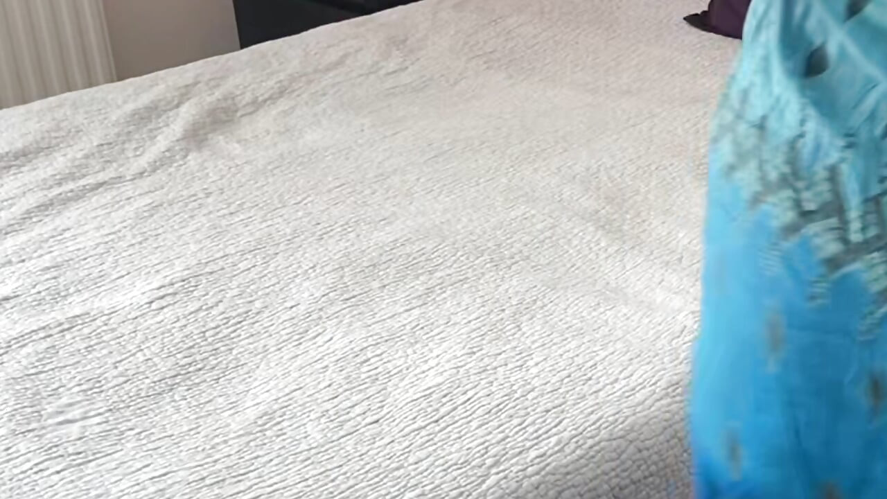 Hot sexy Milf whore takes hard cock in her pussy.