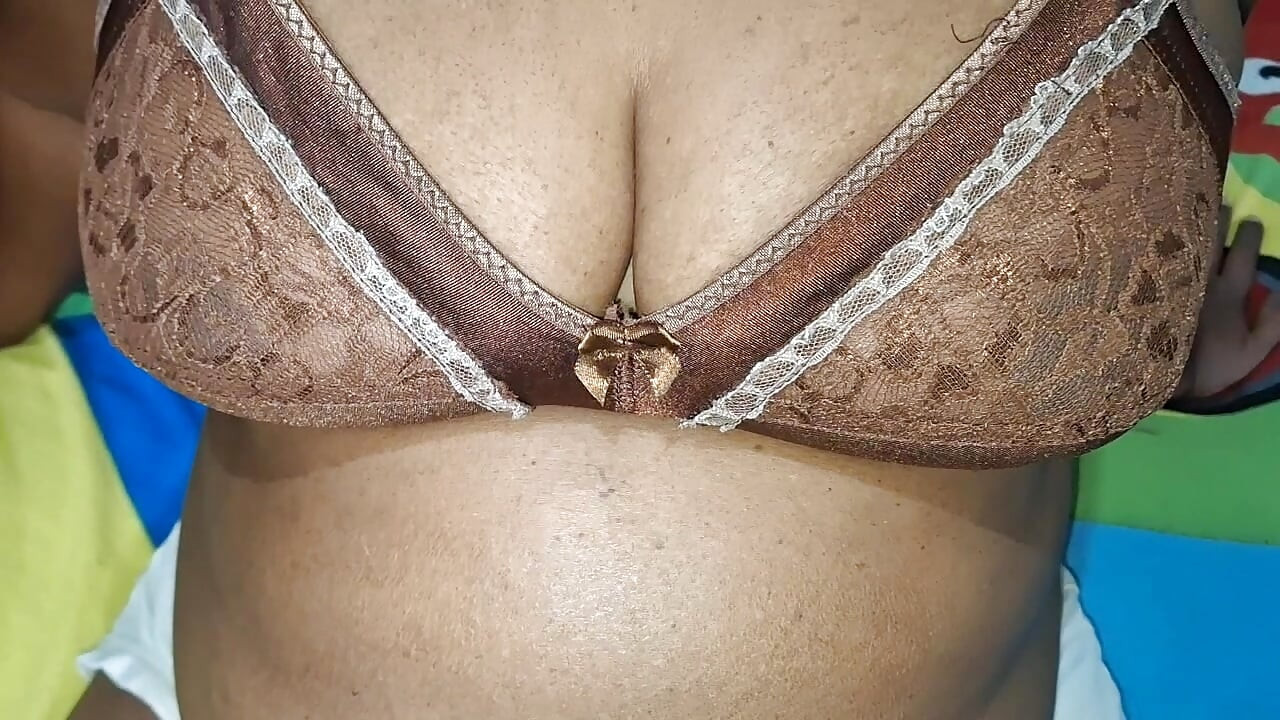 거유 핫한 마누라 아름다운 집에서 촬영한 영상