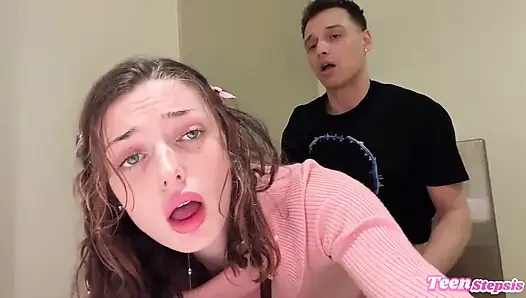 Daisy Love Fucking in a Mall Bathroom