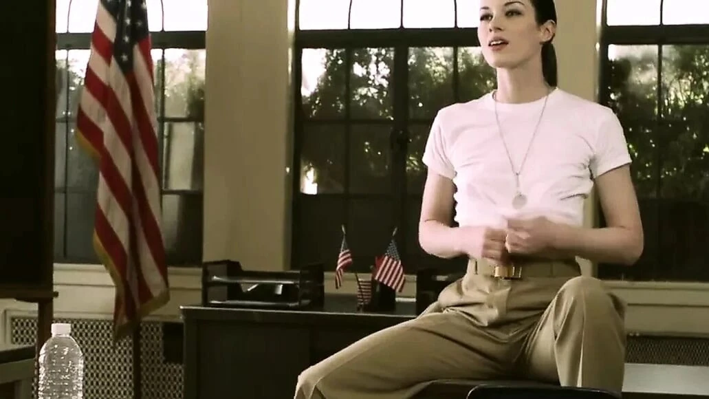 Petite military babe Stoya office demands oral from private