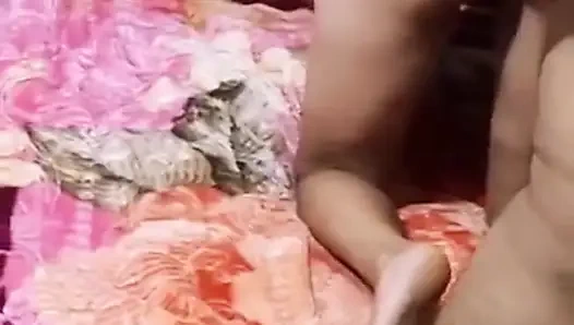 Arabisches paar lautes stöhnen, orgasmus