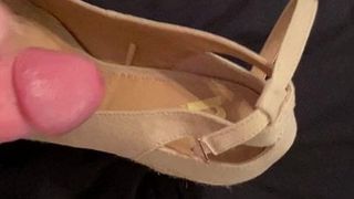 Cum on wifes smelly high heel shoe