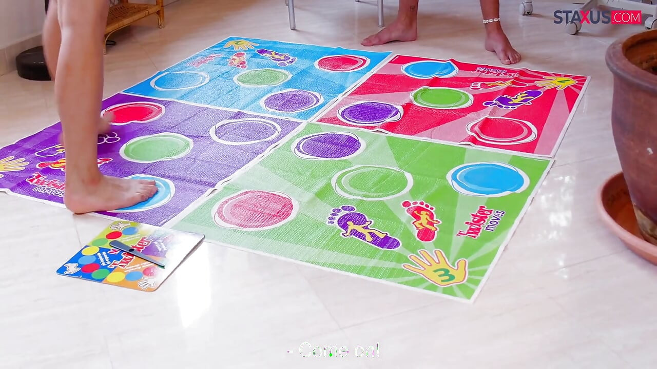 Staxus Twister Twink!