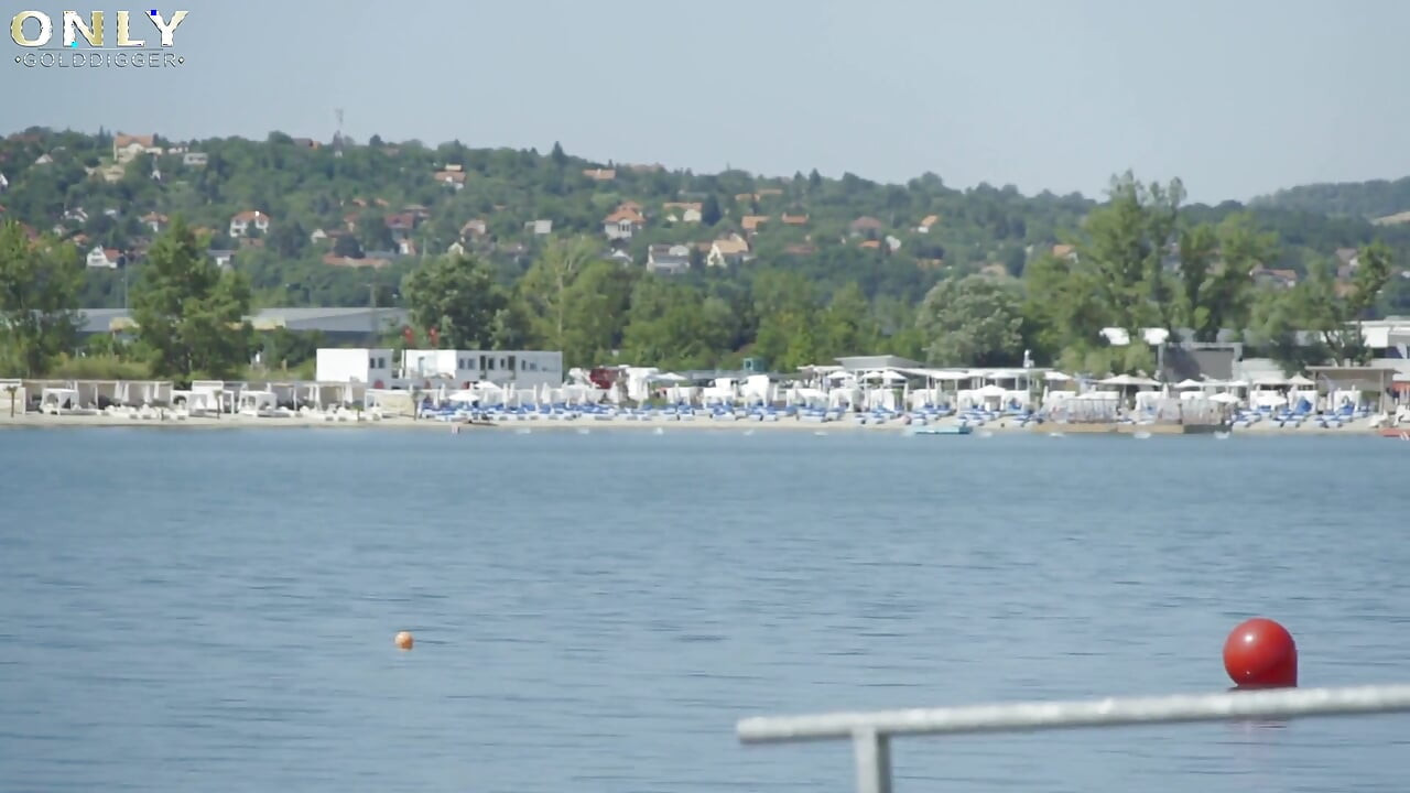 Daj mi jahtu ili jeb, s Vivianom u glavnoj ulozi