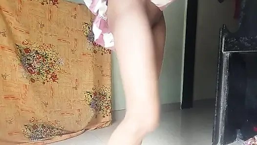 Kız arkadaşım Pranita evime geliyor ve seksin tadını çıkarıyor