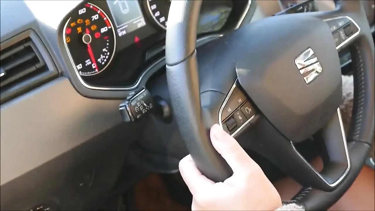 Pedal pumping outdoor flashing & finger fucking