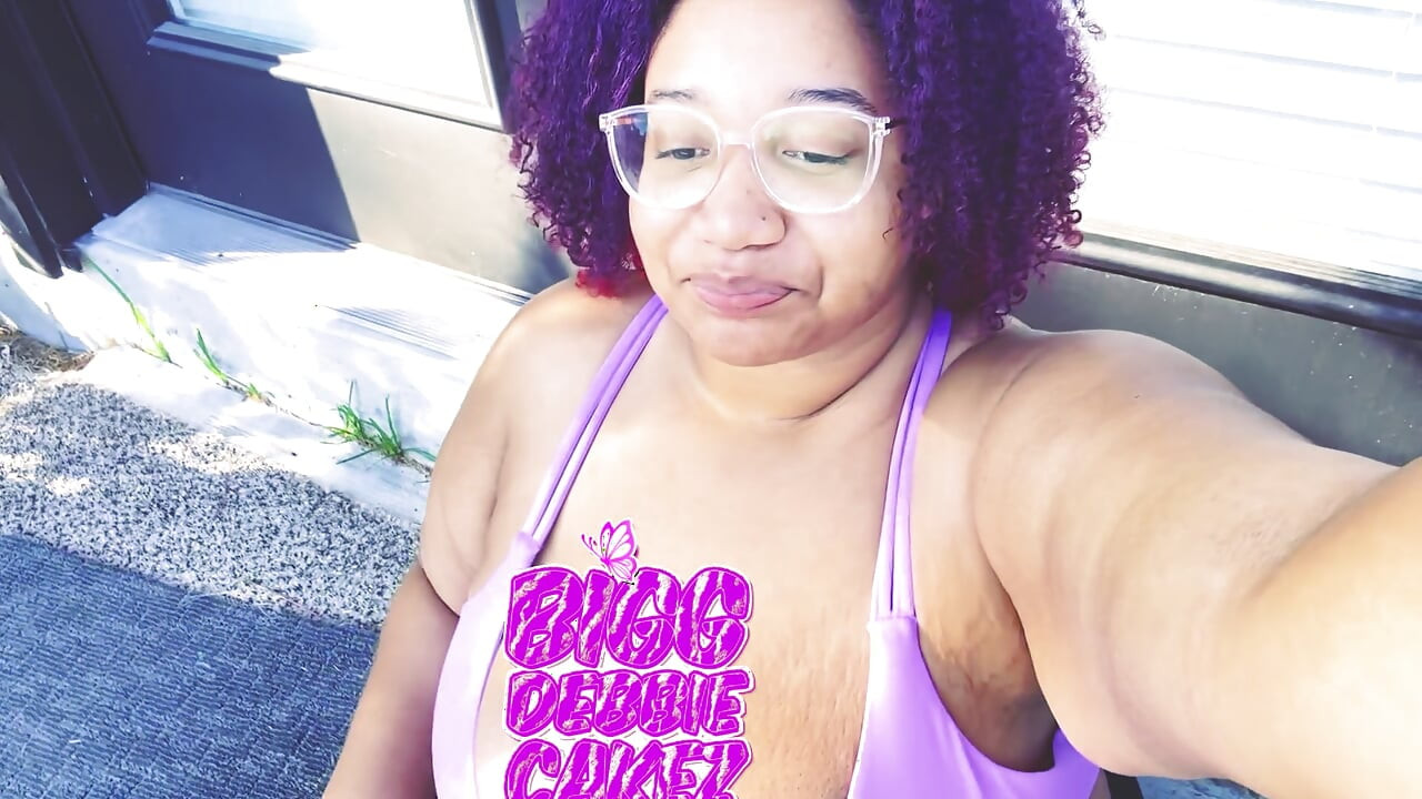 pretty bbw showing off her goodies