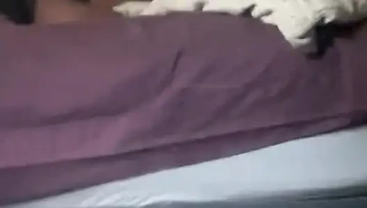 MILF Wird Gefickt, Während Ihr Ehemann Bei Der Arbeit Ist