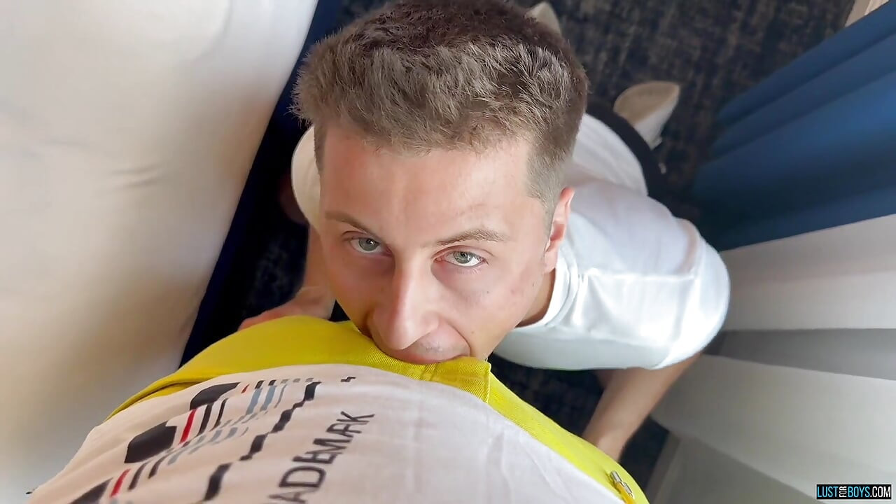 Muhteşem twink'i kullanma - bölüm 1
