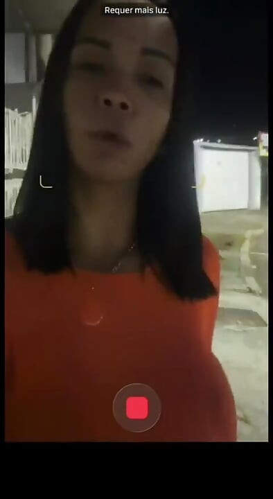 Rozmowa wideo na ulicy