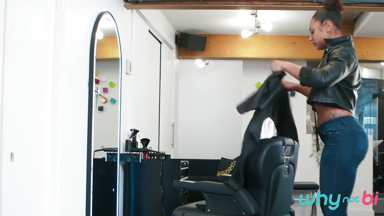 Whynotbi - trío bi en la barbería, vamos a chupar algunas bbcs