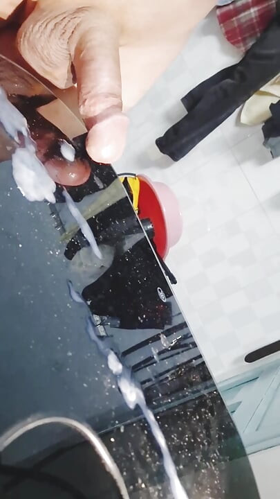 Super peak hairless cock ejaculate.