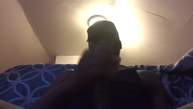 Str8 jerking his dark dick