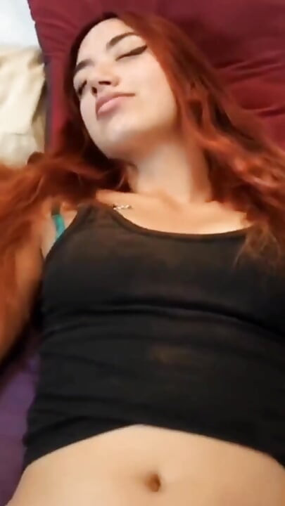 Ich gehe nach der Party in das Zimmer meiner Mitbewohnerin, und sie fragt nach Milch.