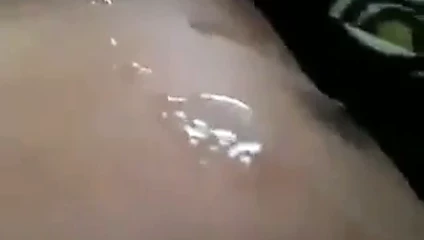 Drkanje Svrsavanje porn video – Drkanje kurca i svrsavanje