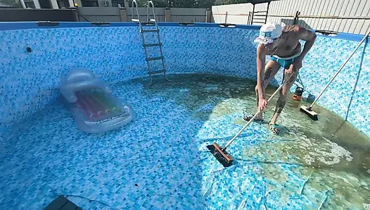 Pool Fucking - Public Sex