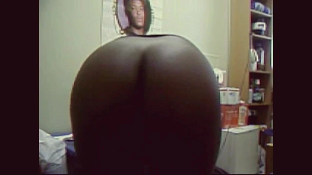 Chocolate Ebony Twerk Dark