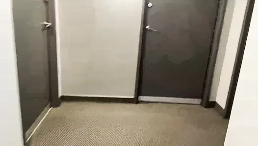 Jayjay pink nawarin kamar mandi sama christian clay dan pengen dientot sama kontol besarnya