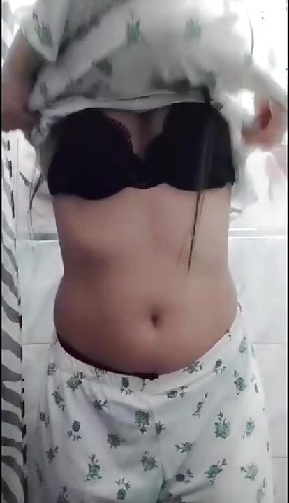 Masturbation Chaude Amira Model Arab