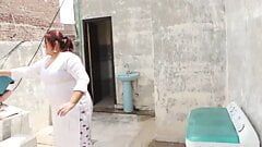 Дези панджабская пакистанская девушка, сиськи и трах в задницу