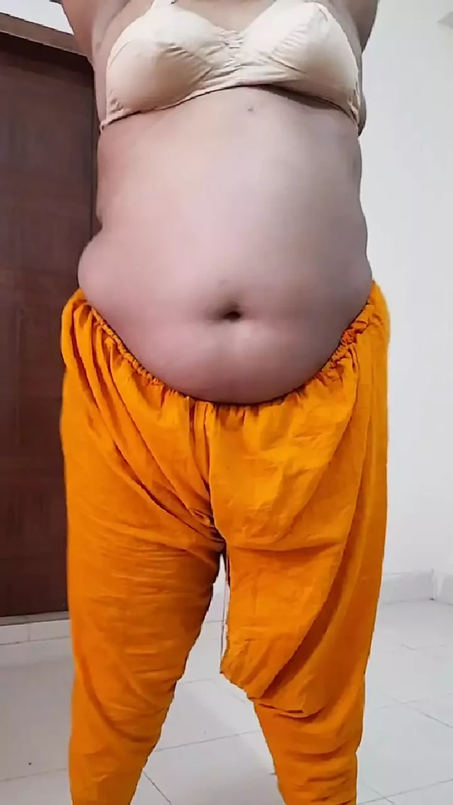 Indian StepMom Show Her Boobs In Hotel