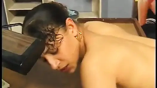 Cewek nakal ini dientot habis-habisan sampai dicrot di muka