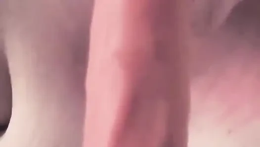 Erotica gag von diesem fetten hexe in ihrem rosa hut in ihrem mund, sperma solats