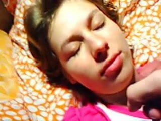 Amateur Face Cumshot