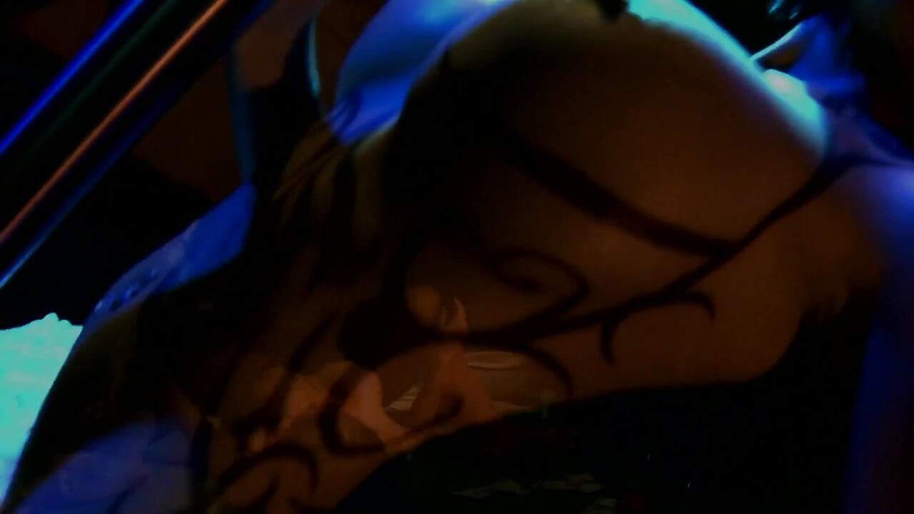 Des Lesbiennes Sodomies Avec Gode Ceinture Et Léchage De Cul