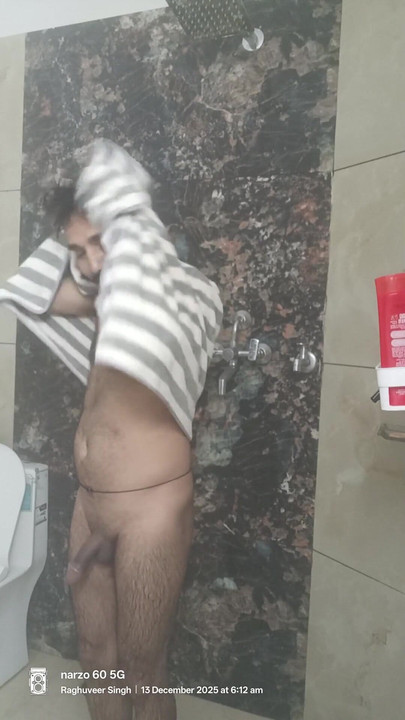 Indian army officer uncle get sucked penis eachother and fucked | Clip 1