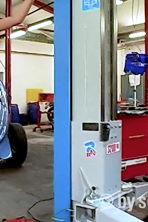 Doggy-style Machine Penetrates