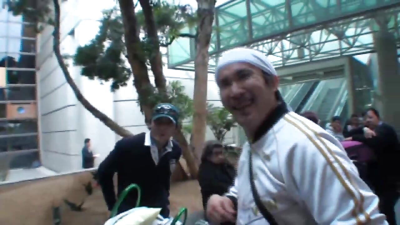 Japanse neukpartij naar Amerika aflevering 1