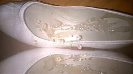 Big Cum on sis nylon ballerina flats