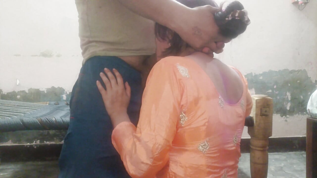 Gave a Moment to Stepbrother on Holi