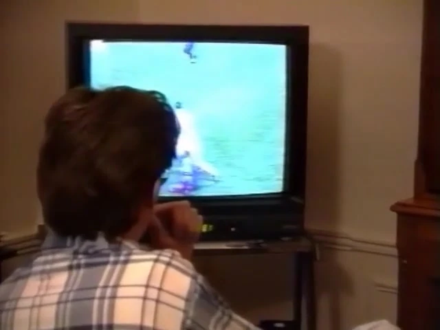 Two hot babes from France sharing a long dick in the living room