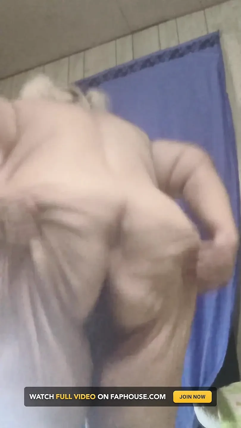 Jumping All Around Got Him Cumming in Her Mouth