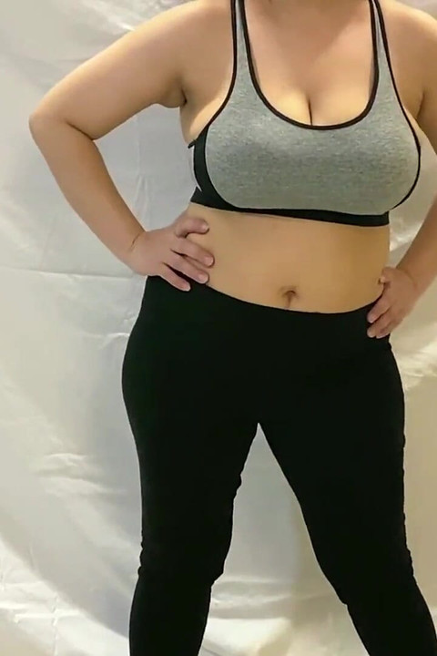 Hot Yoga with Stepmommy in Tight Leggings and Sports Bra