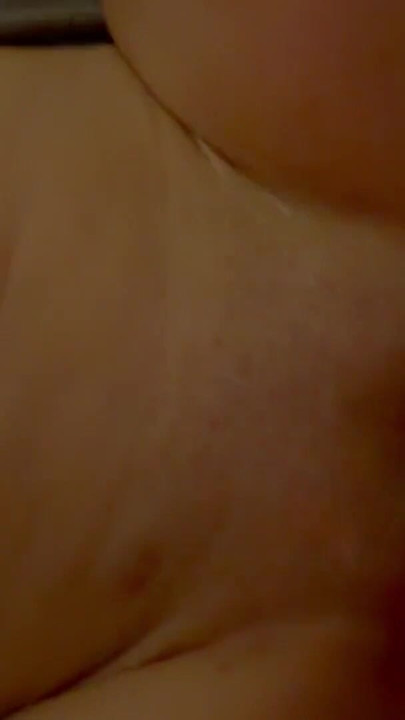 Squirt session 26- wet and sloppy is how I likes it mommas | Clip 1