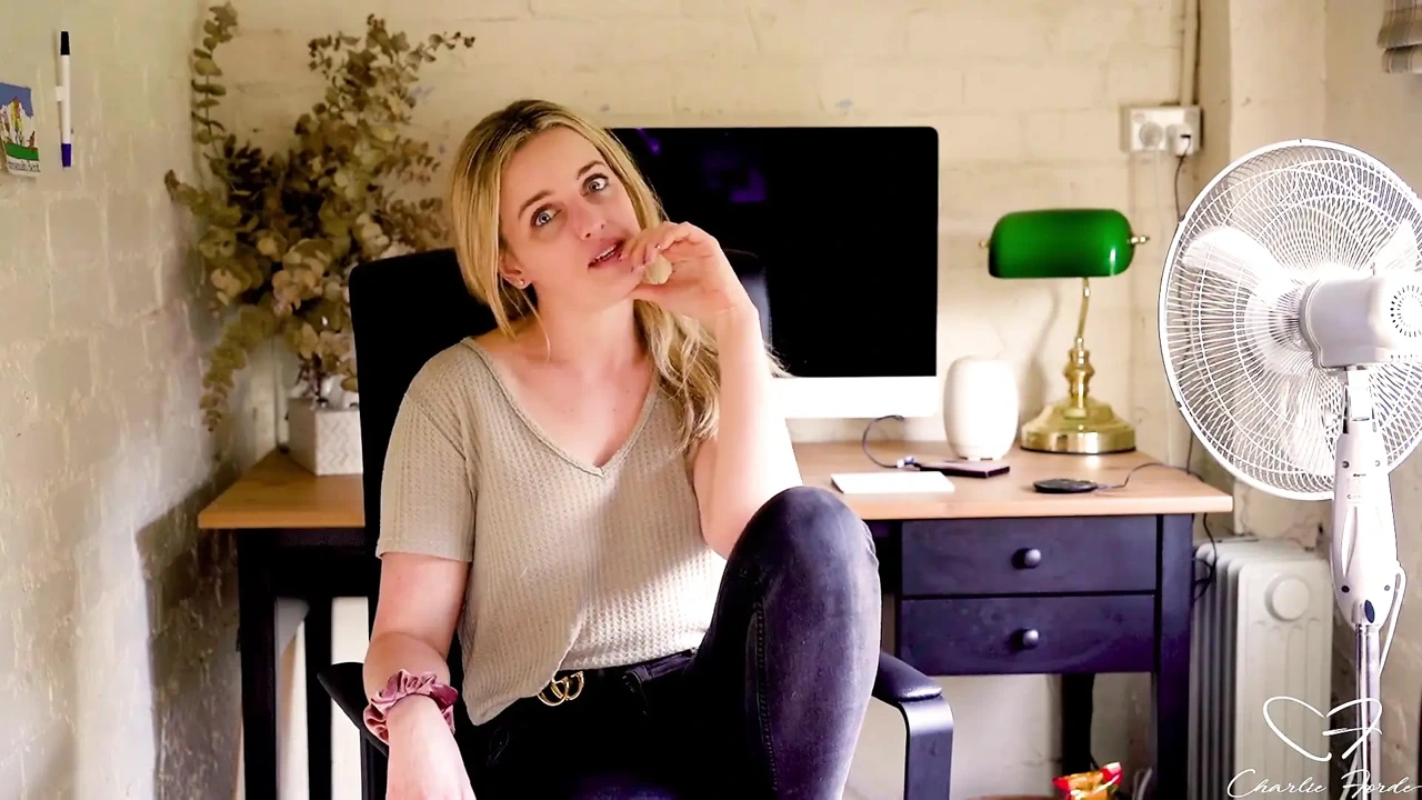 Interview: Fucking in Pools Featuring Charlie Forde