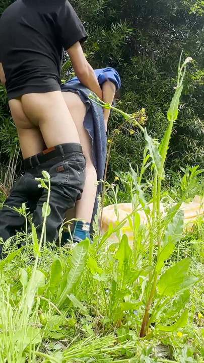 Outdoors02 | Clip 1